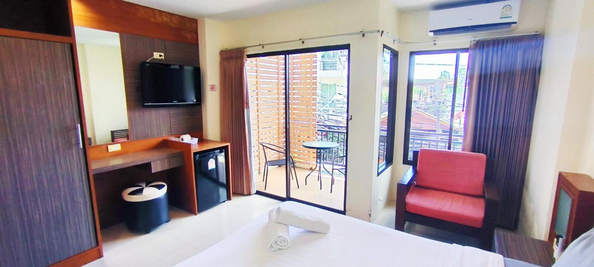 Patong Kanpai Hotel מראה חיצוני תמונה