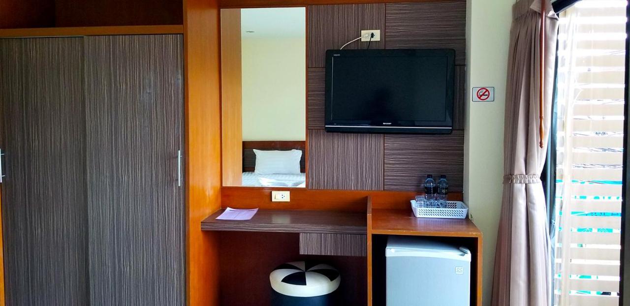 Patong Kanpai Hotel מראה חיצוני תמונה